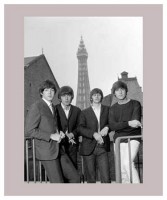 the-beatles-in-paris-1966_002.jpg