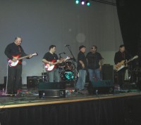 Rich, Vito, Trotty back on drums, Paul S. and Tony on Vocals, Paul A. on his 381-12 string