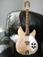 Rickenbacker 360 V64 6 String Mapleglow