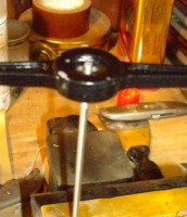 Putting a thread on the rods