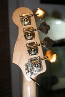 Tele bass 2.jpg