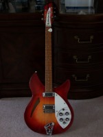 1981 330 FG Rickenbacker 002.JPG
