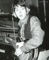 paulguitar.jpg