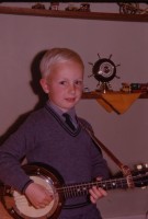 Darren & banjo c1970.jpg