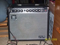 Music Man amp receives the signal from the neck pickup