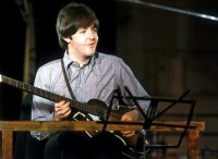 Paperback-Writer-Rain-shoot-the-beatles-9207365-500-366.jpg