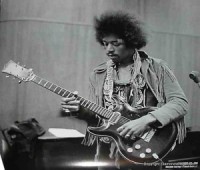 acoustic-black-widow-hendrix.jpg