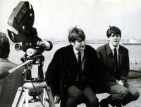 beat-gen-5557.jpg (138.32 KiB) Viewed 1290 times on a ferry between Liverpool Pier Head and Wallasey, filmed for the BBC documentary The Mersey Sound on 29 August 1963.