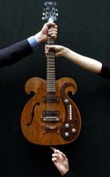 lennon-guitar_043004.jpg