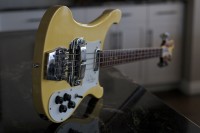 Chris Squire Sig bass Ric 4.jpg