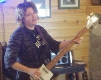 Meli_bass2_sm.jpg