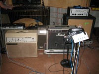 A small sampling of some of the awesome amp-age there. I love that Sound City Bass Concord with all of me heart...itsa da best! That Matamp is something else for guitar too. Wowza!