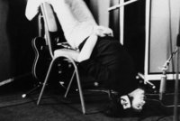 John-Lennon-recording-“Tomorrow-Never-Knows”.jpg