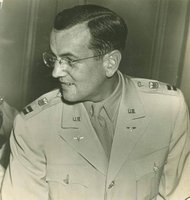 Captain-Glenn-Miller-Yale-1943-290x306.jpg