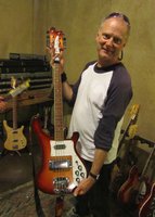 Gareth's 8-string 4008 model
