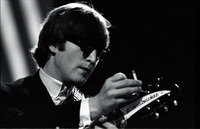 Rickenbacker Ashtray.jpg