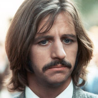 Ringo-Starr-306872-1-402.jpg