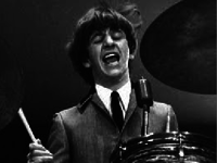 Ringo singing Boys.png