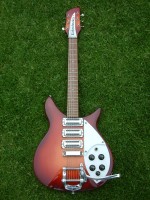 1981Rickenbacker325 002.jpg