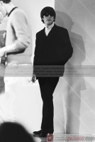 JH0002_John_LENNON_6.jpg