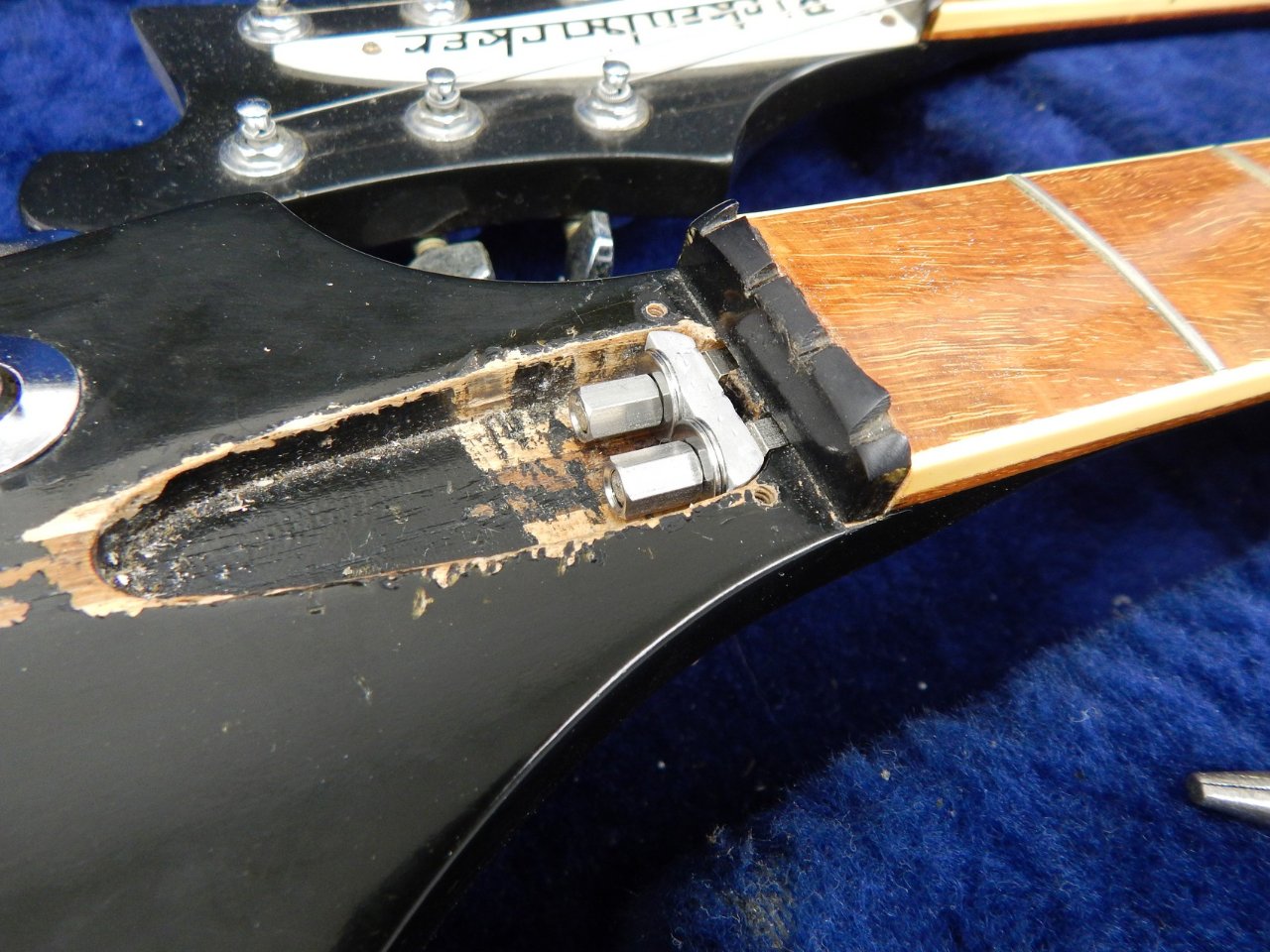 4080 with replaced truss rods