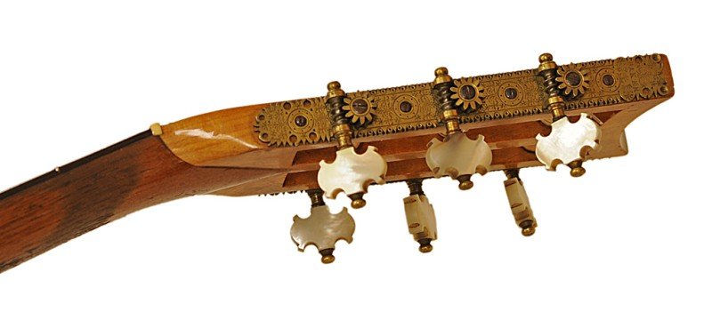 1c 1830 Panormo Headstock Side.jpg