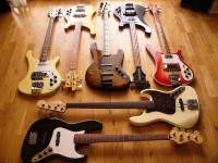 seven-basses.JPG