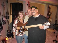 Lisa, Dave &amp; Pat....It's WALNUT!!!! oooOOOOOoooooo...