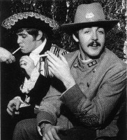 paul-costume.jpg