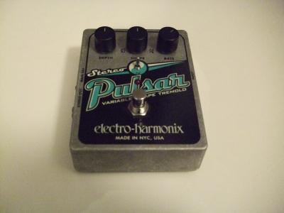 Electro-Harmonix Pulsar