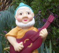 Gnome_Guitar.jpg