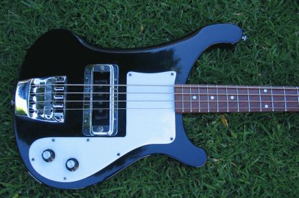 1975 4000 Body