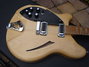 Rickenbacker 360/6 , Mapleglo: Body - Front
