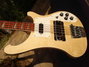 Rickenbacker 4003/4 , Mapleglo: Body - Front