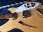 Rickenbacker 330/6 , Mapleglo: Body - Front