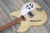 Rickenbacker 330/12 , Mapleglo: Close up - Free2