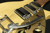 Rickenbacker 325/6 V59, Mapleglo: Close up - Free