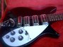 Rickenbacker 320/6 VP, Jetglo: Body - Front