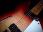 Rickenbacker 335/6 S, Fireglo: Close up - Free2