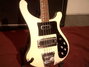 Rickenbacker 4001/4 BT, White: Body - Front