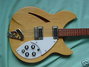Rickenbacker 330/12 , Mapleglo: Body - Front