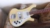 Rickenbacker 4001/4 CS, Cream: Body - Front