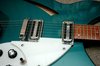 Rickenbacker 330/6 VP, Turquoise: Close up - Free2