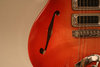 Rickenbacker 320/6 f hole, Fireglo: Close up - Free2