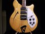 Rickenbacker 370/6 , Mapleglo: Body - Front
