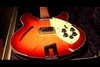 Rickenbacker 360/12 V64, Fireglo: Close up - Free