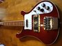 Rickenbacker 4001/4 , Burgundy: Close up - Free