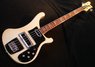 Rickenbacker 4001/4 BT, White: Full Instrument - Front