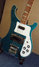 Rickenbacker 4003/4 , Turquoise: Body - Front