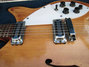 Rickenbacker 1997/6 RoMo, Fireglo: Close up - Free2